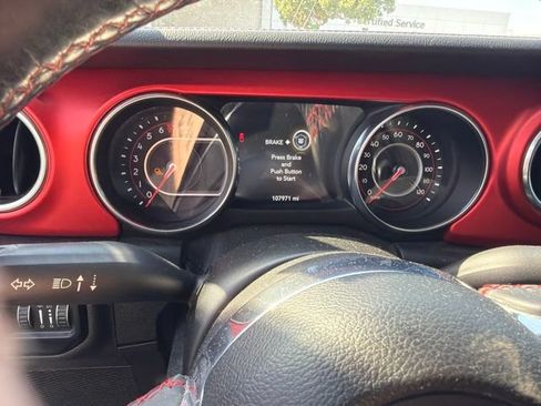 Used 2020 Jeep Gladiator Rubicon AWD/4WD image 7