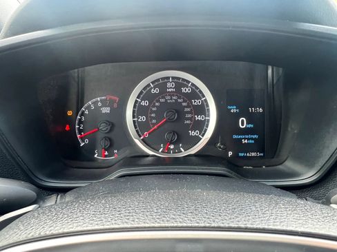 Used 2020 Toyota Corolla SE image 16