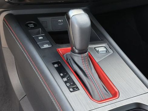 Certified 2025 Nissan Kicks SR FWD image 27
