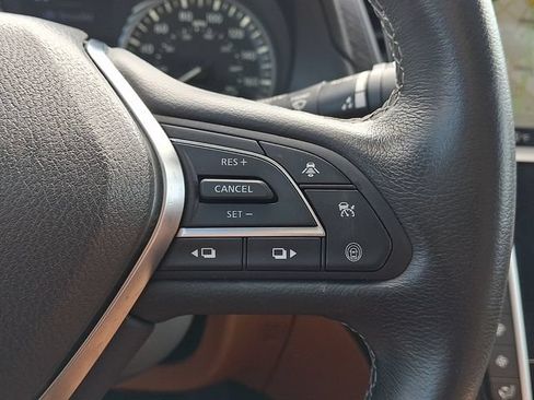Used 2023 INFINITI Q50 Sensory AWD/4WD image 21