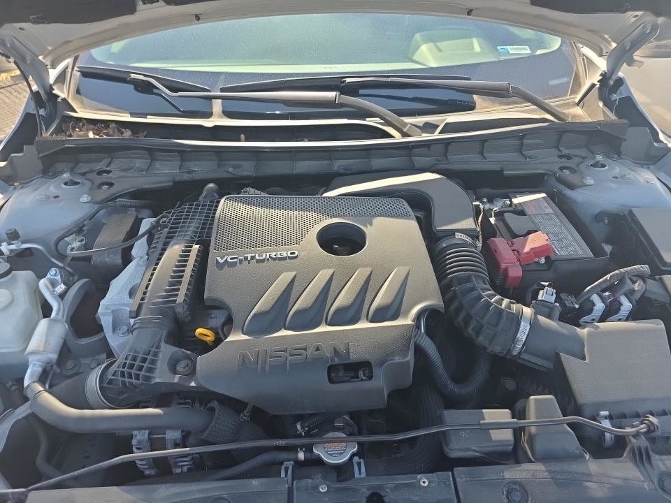 Certified 2023 Nissan Altima 2.0 SR FWD image 12