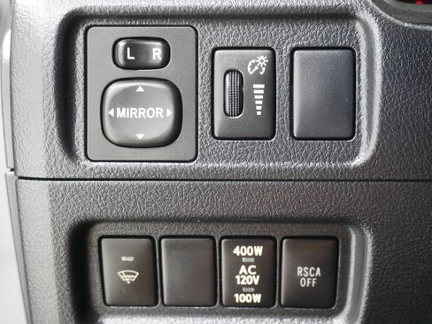 Used 2012 Toyota 4Runner Limited AWD/4WD image 24