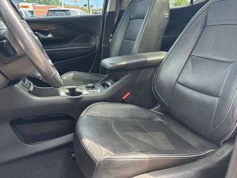 Used 2020 GMC Terrain Denali w/ Denali Premium Package FWD image 17