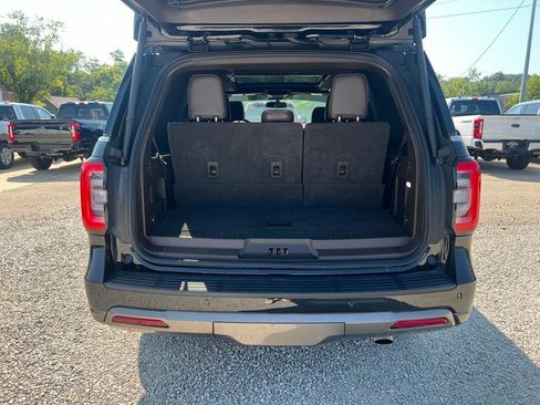 Used 2024 Ford Expedition King Ranch AWD/4WD image 18