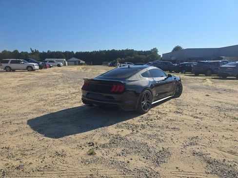 Used 2021 Ford Mustang GT Premium w/ GT Performance Package RWD image 8
