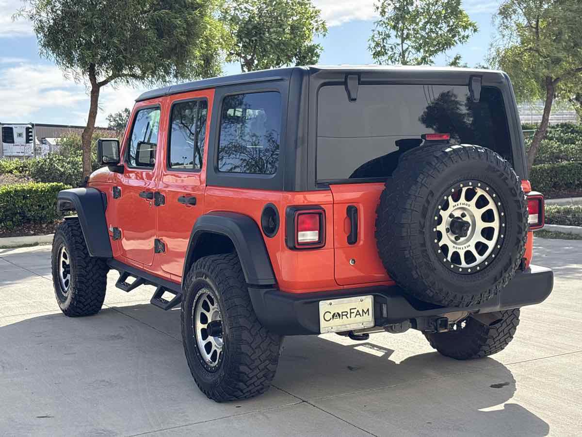 Used 2018 Jeep Wrangler Unlimited Sport S AWD/4WD image 5