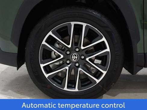 New 2026 Toyota Corolla Cross XLE image 6