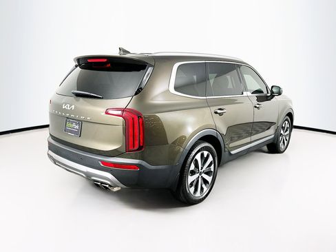 Used 2022 Kia Telluride S FWD image 9
