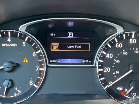 Used 2018 Nissan Altima 2.5 SR w/ SR Special Edition FWD image 25