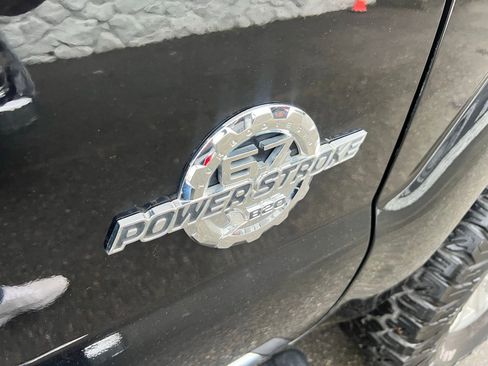 Used 2014 Ford F250 Platinum image 17