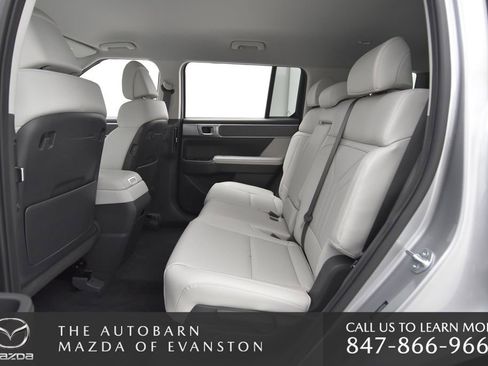 Used 2025 Hyundai Santa Fe SEL image 26