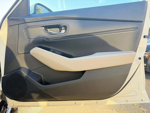 Used 2023 Honda Accord Touring image 24