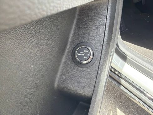 Used 2023 Chevrolet Traverse Premier w/ Redline Edition FWD image 32