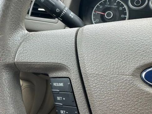 Used 2006 Ford Fusion SE FWD image 30