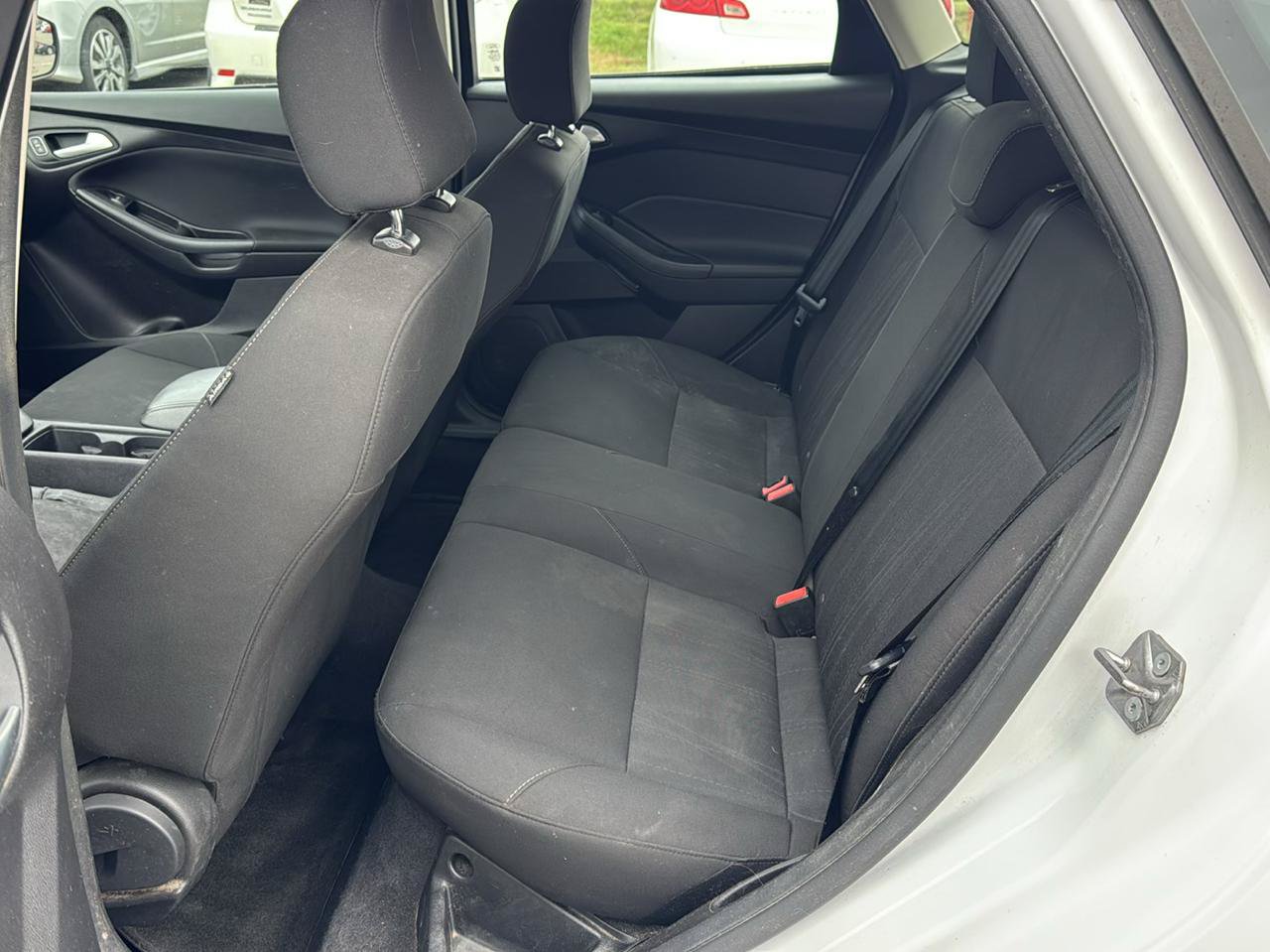 Used 2015 Ford Focus SE w/ SE Sport Package FWD image 13