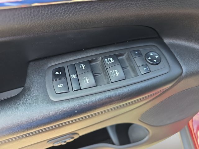 Used 2022 Jeep Grand Cherokee Limited AWD/4WD image 18