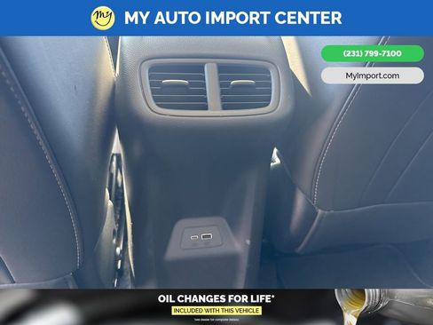 Used 2024 Buick Envision Preferred AWD/4WD image 27