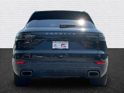 Used 2019 Porsche Cayenne AWD/4WD image 5