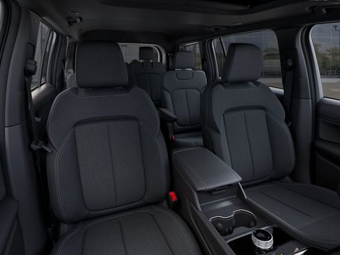 New 2025 Jeep Grand Cherokee L Laredo w/ Luxury Tech Group I AWD/4WD image 19