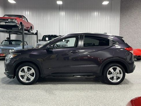 Used 2016 Honda HR-V EX-L image 2
