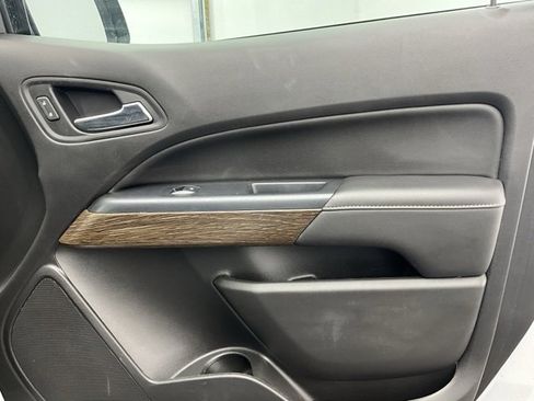 Used 2018 GMC Canyon Denali image 15