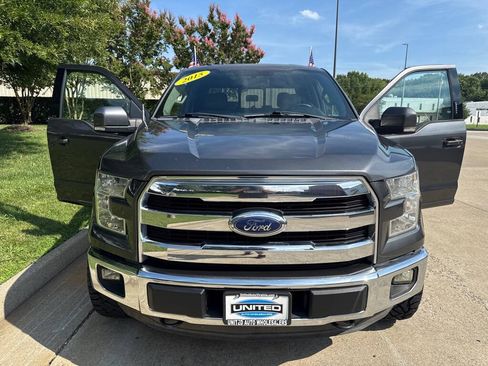 Used 2015 Ford F150 Lariat w/ Equipment Group 501A Mid AWD/4WD image 9