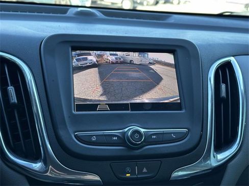 Used 2023 Chevrolet Equinox LS w/ Driver Confidence II Package image 8