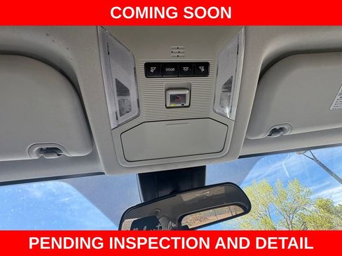 Used 2021 Toyota RAV4 LE w/ Carpet Mat Package (TMS) AWD/4WD image 26