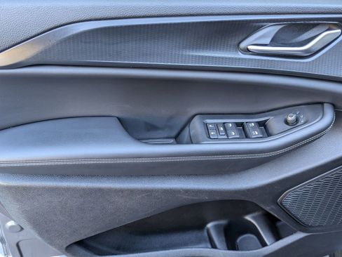 Used 2023 Jeep Grand Cherokee Altitude image 12