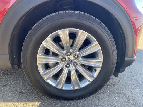 Used 2020 Ford Explorer Limited w/ Class III Trailer Tow Package image 10