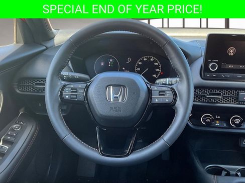 Used 2024 Honda HR-V Sport image 8