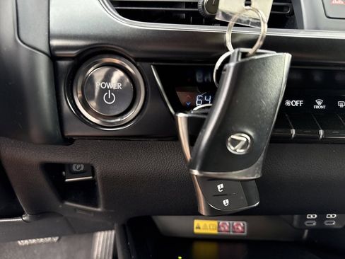 Used 2025 Lexus UX 300h AWD image 41