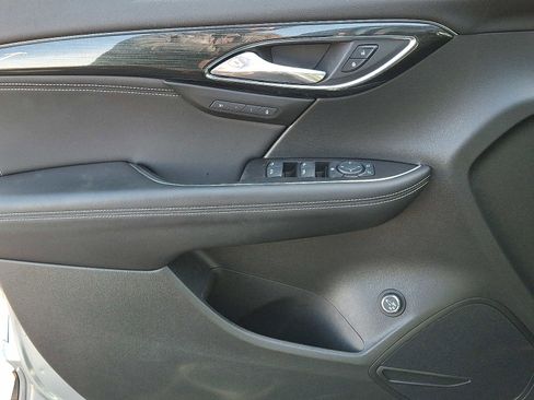 Used 2023 Buick Envision Essence w/ Sport Touring Package image 12