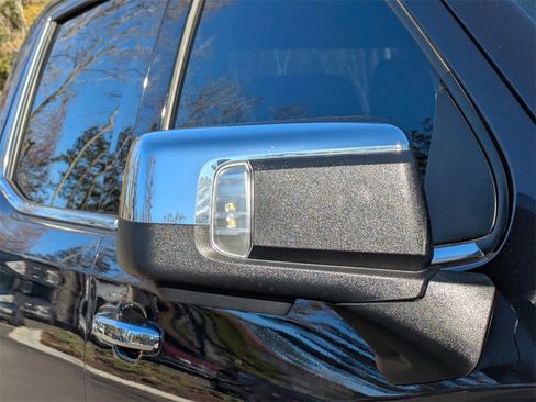 Used 2024 Chevrolet Silverado 1500 LTZ image 11