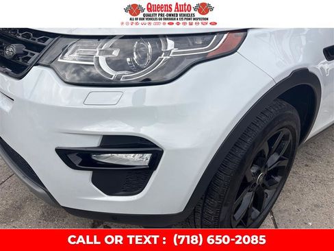Used 2017 Land Rover Discovery Sport HSE image 35