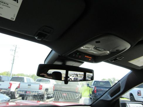 Certified 2023 Chevrolet Colorado Trail Boss w/ LPO, Dark Essentials Package AWD/4WD image 31