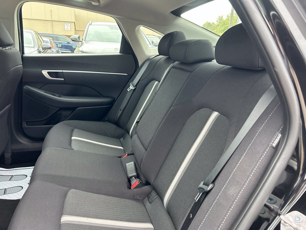 Certified 2025 Hyundai Sonata SEL FWD image 32