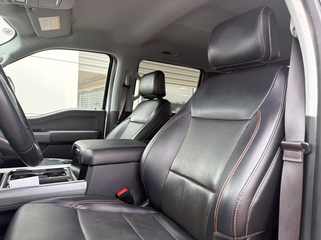 Used 2024 Ford F350 Lariat w/ Sport Appearance Package AWD/4WD image 11