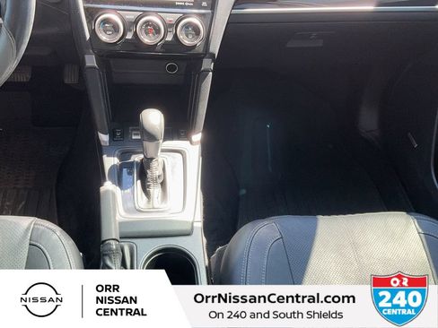 Used 2017 Subaru Forester 2.5i Touring AWD/4WD image 24