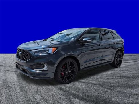 Certified 2022 Ford Edge ST w/ Equipment Group 401A AWD/4WD image 8