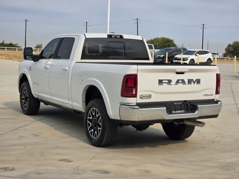 New 2026 RAM 2500 Limited AWD/4WD image 4