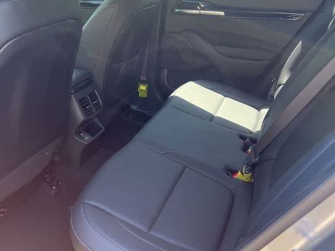 Used 2026 Kia Seltos EX FWD image 12