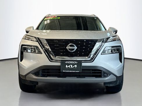 Used 2022 Nissan Rogue SV w/ SV Premium Package AWD/4WD image 16