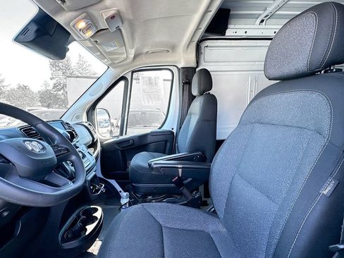 Used 2023 RAM ProMaster 3500 FWD image 11
