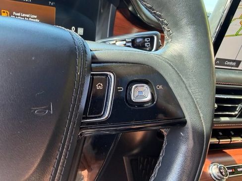Used 2021 Lincoln Aviator Reserve w/ Elements Package Plus AWD/4WD image 26