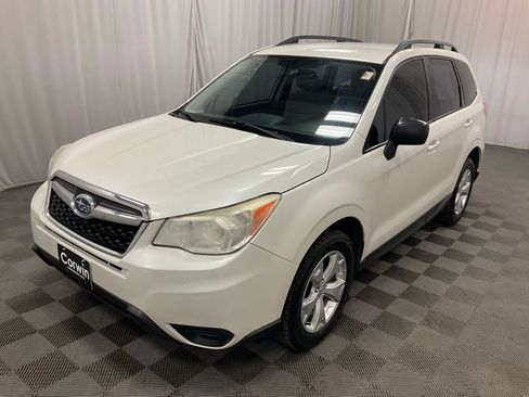 Used 2015 Subaru Forester 2.5i w/ Alloy Wheel Package image 10