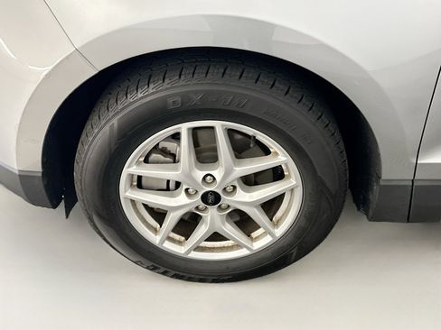 Used 2024 Ford Edge SEL AWD/4WD image 11