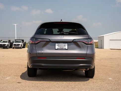 Used 2026 Honda HR-V LX image 6