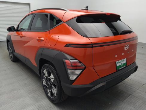 Used 2024 Hyundai Kona SEL FWD image 5