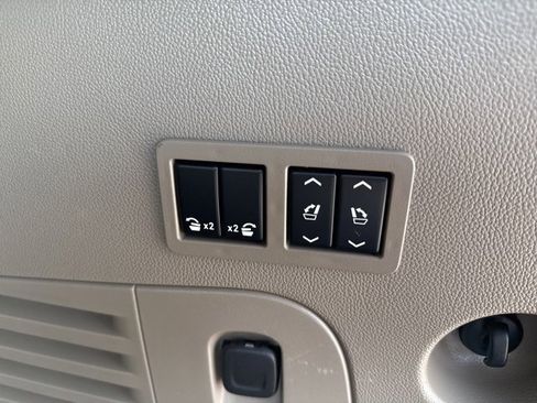 Used 2020 Chevrolet Tahoe Premier w/ Max Trailering Package image 7